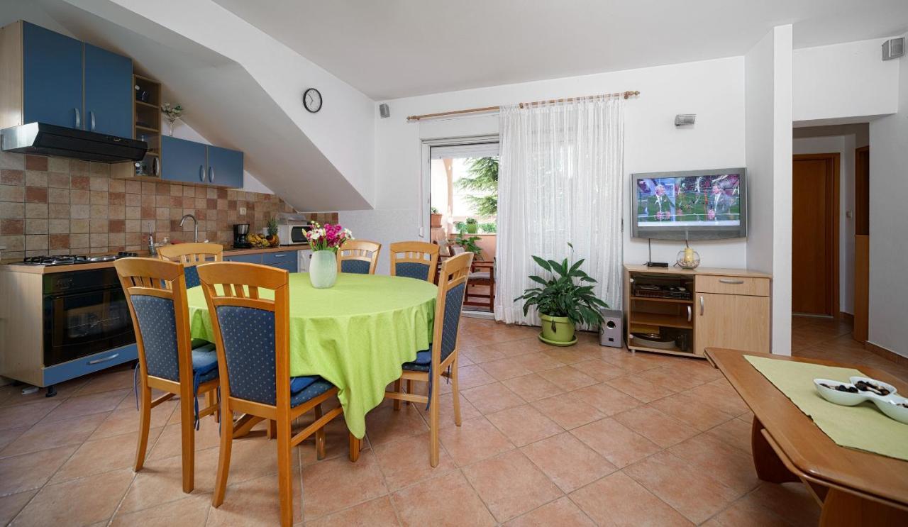 Apartmani Nedoklan Srima Zewnętrze zdjęcie