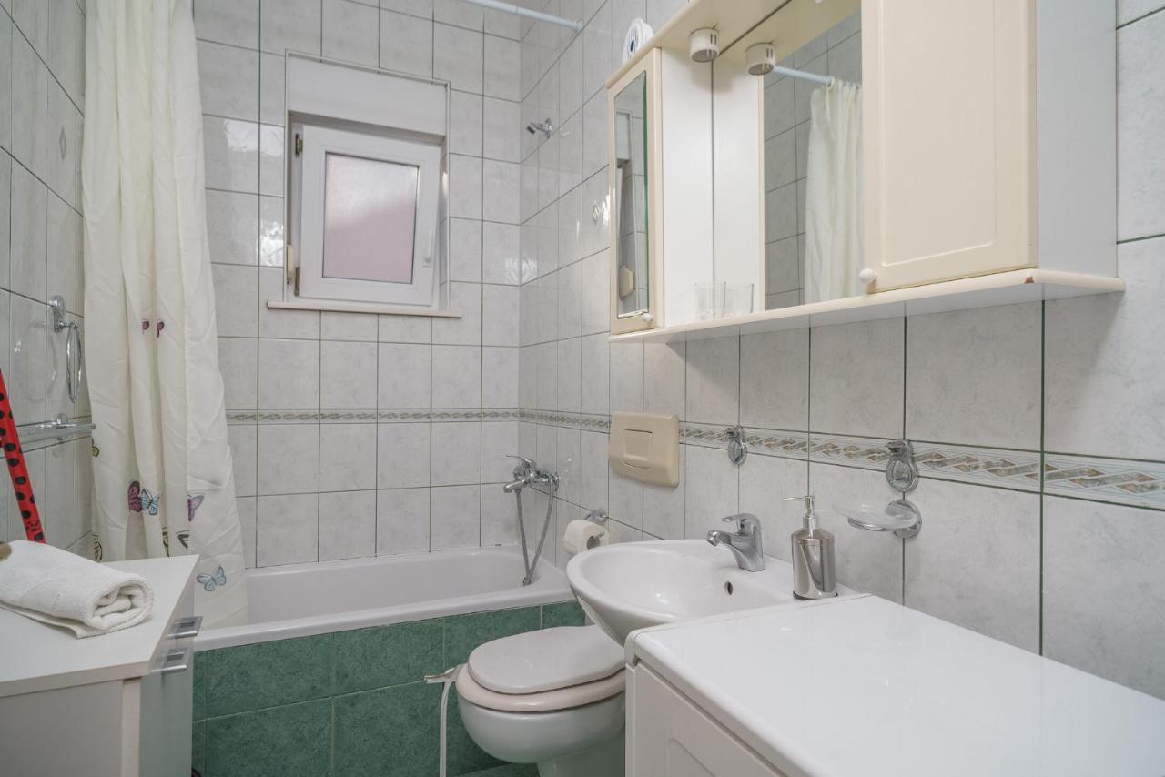 Apartmani Nedoklan Srima Zewnętrze zdjęcie